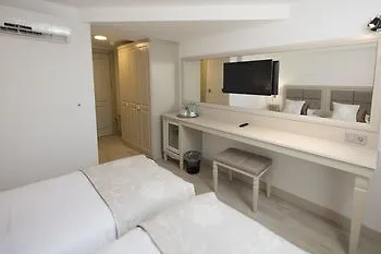 Kubana Hotel Çeşme