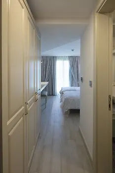 Kubana Hotel Çeşme